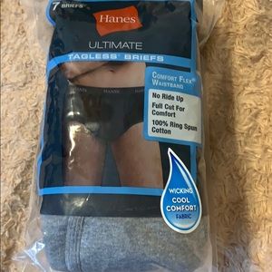 NWT- men’s briefs